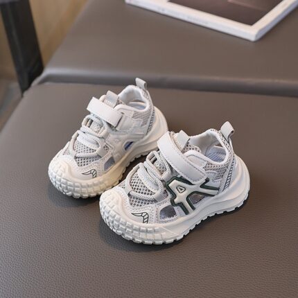 Kids AirVent Trail Sneakers